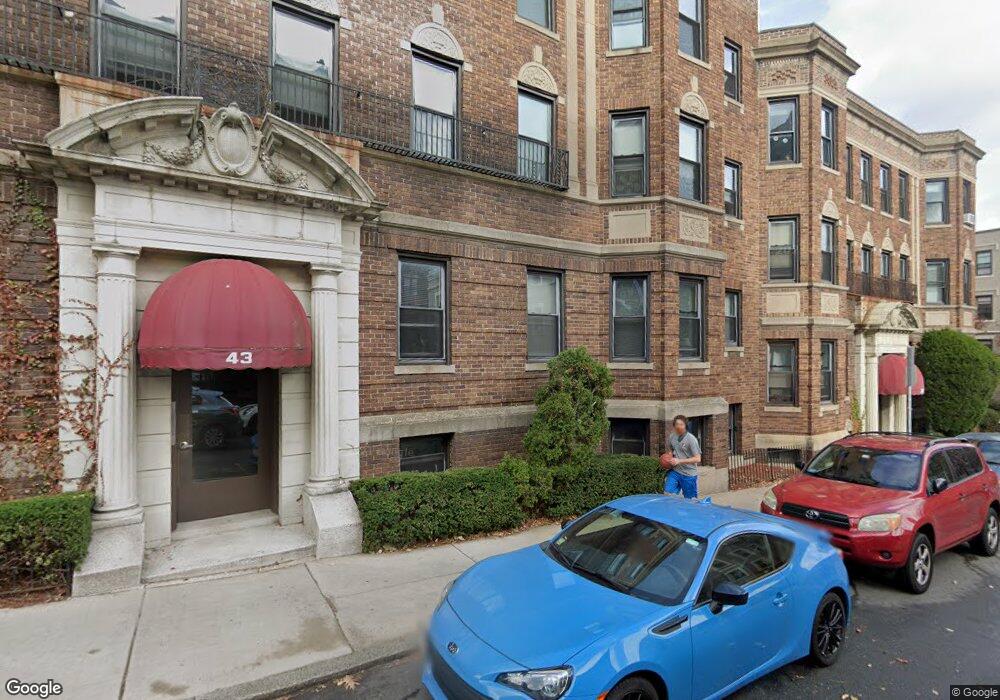 43 Glenville Ave unit 4, Allston, MA 02134 - photo 1