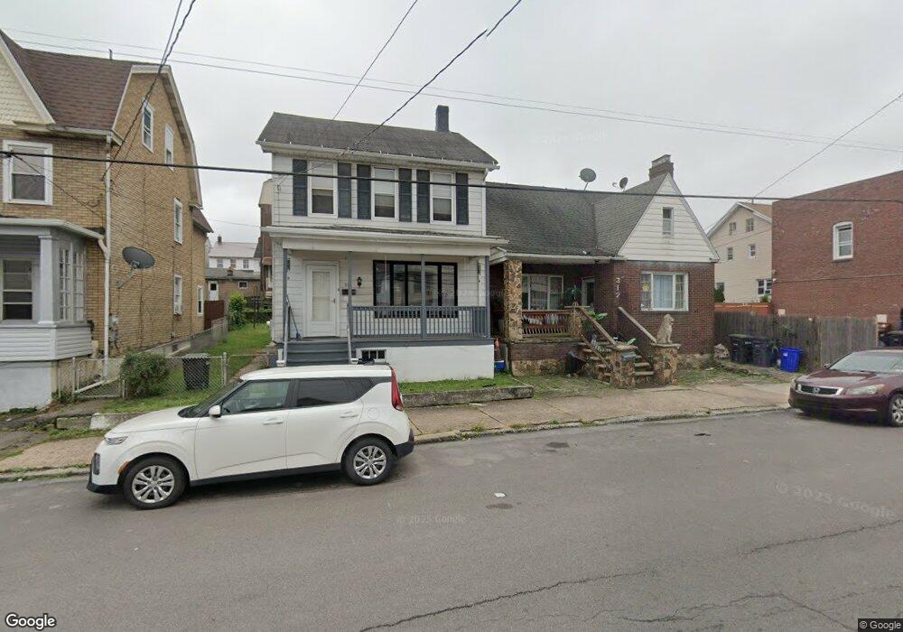 312 E Mine St, Hazleton, PA 18201 - photo 1