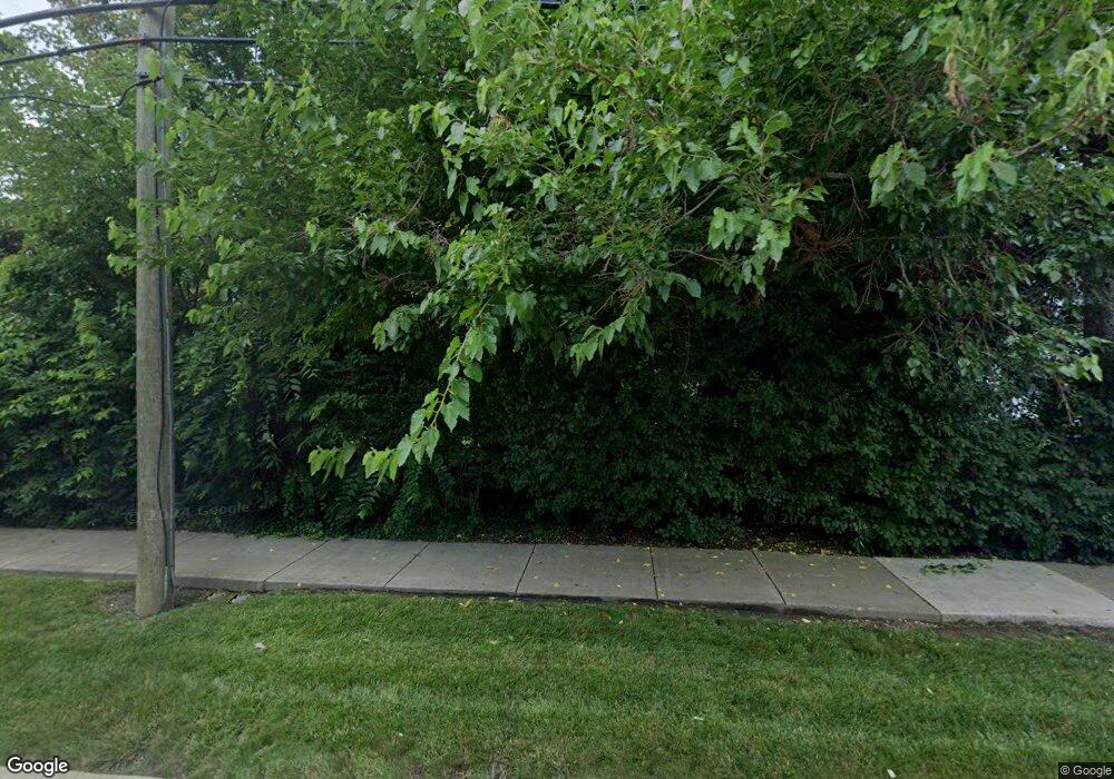 1060 Shermer Rd unit AE, Glenview, IL 60025 - photo 1