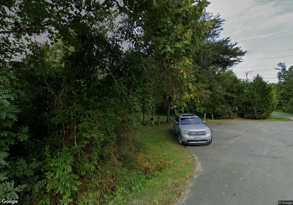 2028 Delaware Dr, Stafford, VA 22554 - photo 1