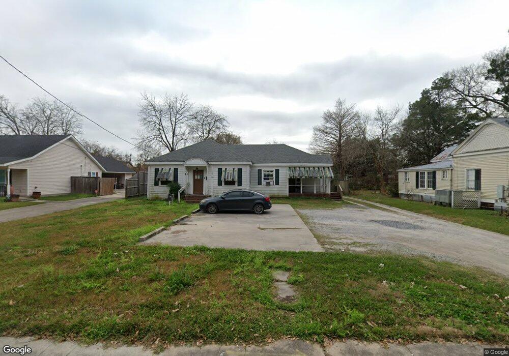 224 1/2 Duperier Ave, New Iberia, LA 70563 - photo 1