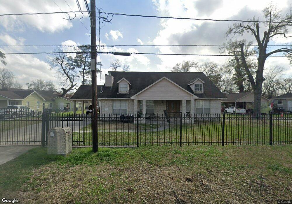 804 De Boll St, Houston, TX 77022 - photo 1