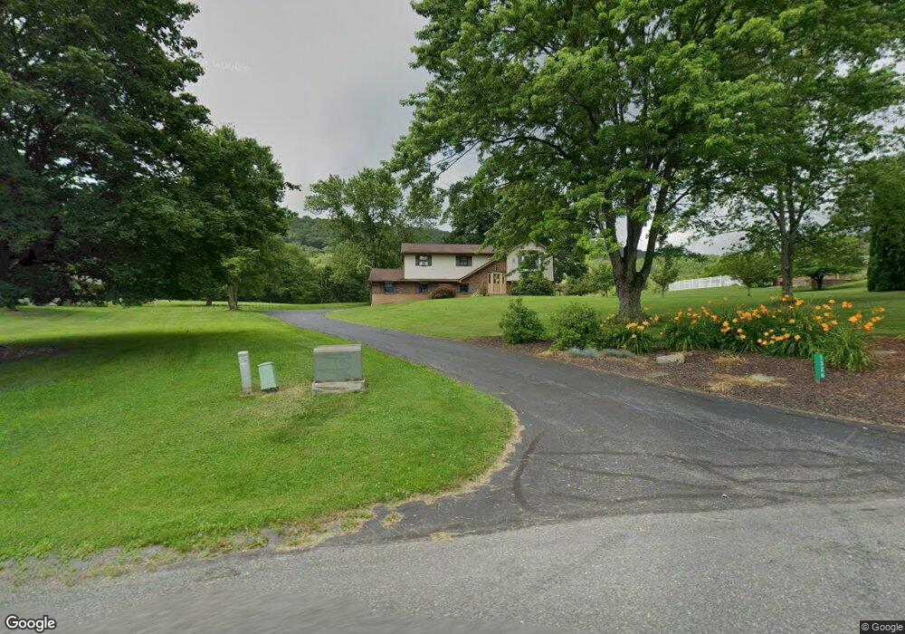 1326 Shady Ln, Tamaqua, PA 18252 - photo 1