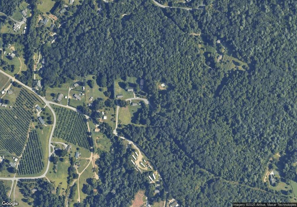 0/126/125/111 Deer Pointe Ln unit 8-10&4-6, Flat Rock, NC 28731 - photo 1