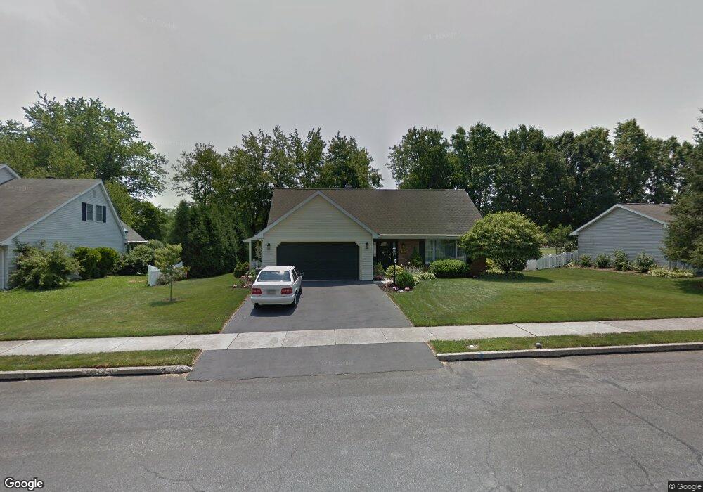 950 E Pine St, Palmyra, PA 17078 - photo 1