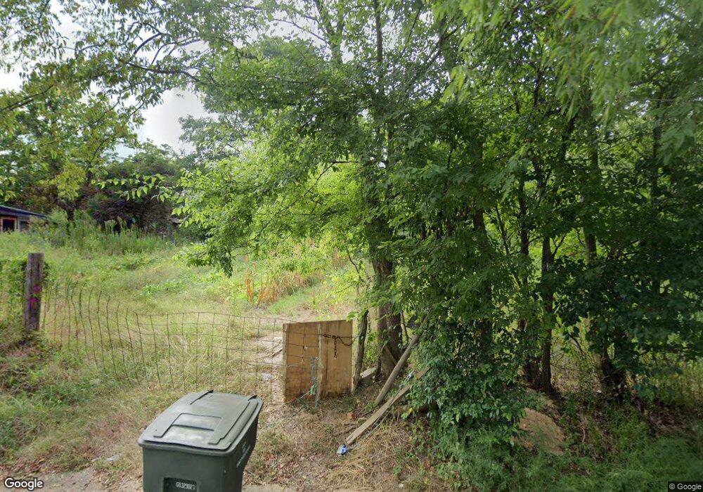 1523 Fields St, Nacogdoches, TX 75961 - photo 1