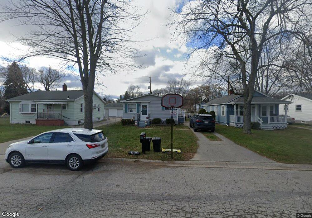 2935 17th Ave, Port Huron, MI 48060 - photo 1