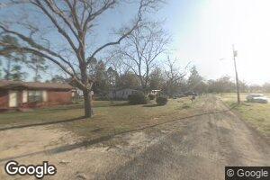 65 Parker Ln, Laurel Hill, FL 32567