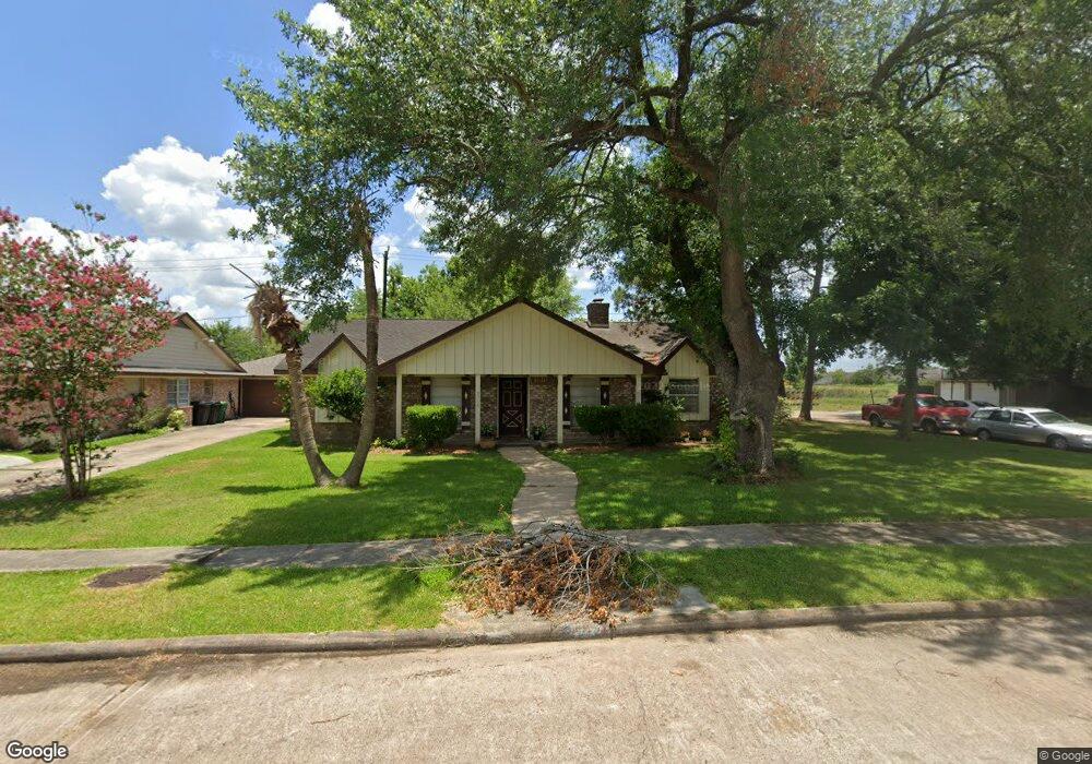 8314 Lettie St, Houston, TX 77075 - photo 1