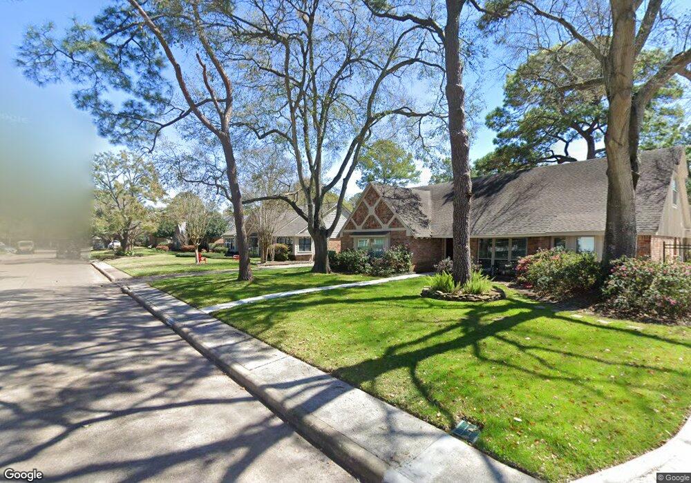 12315 Kimberley Ln, Houston, TX 77024 - photo 1