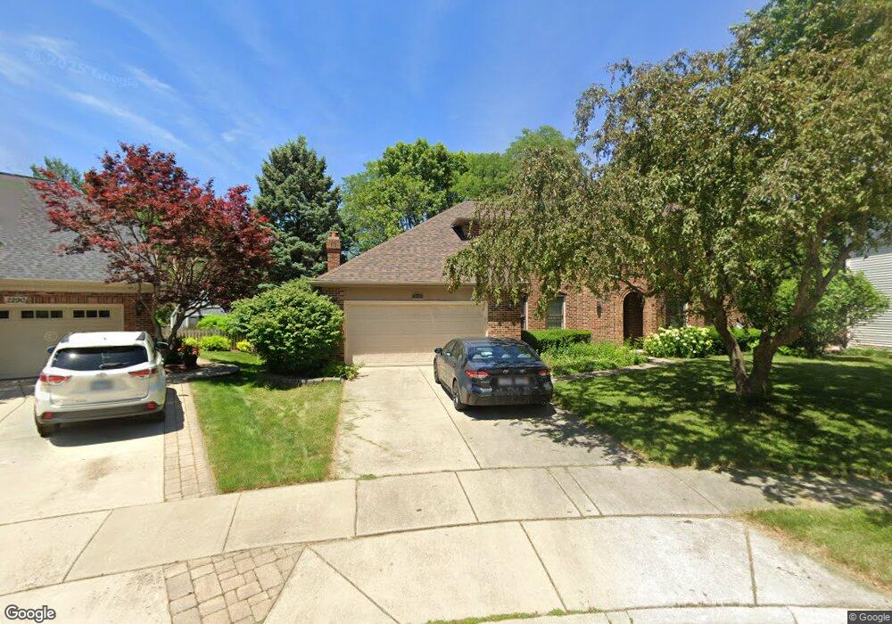 2292 University Dr, Naperville, IL 60565 - photo 1