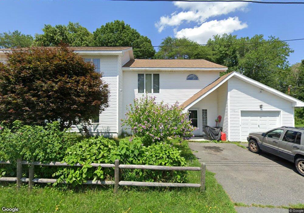 138 Kenyon Rd unit 142, Tiverton, RI 02878 - photo 1