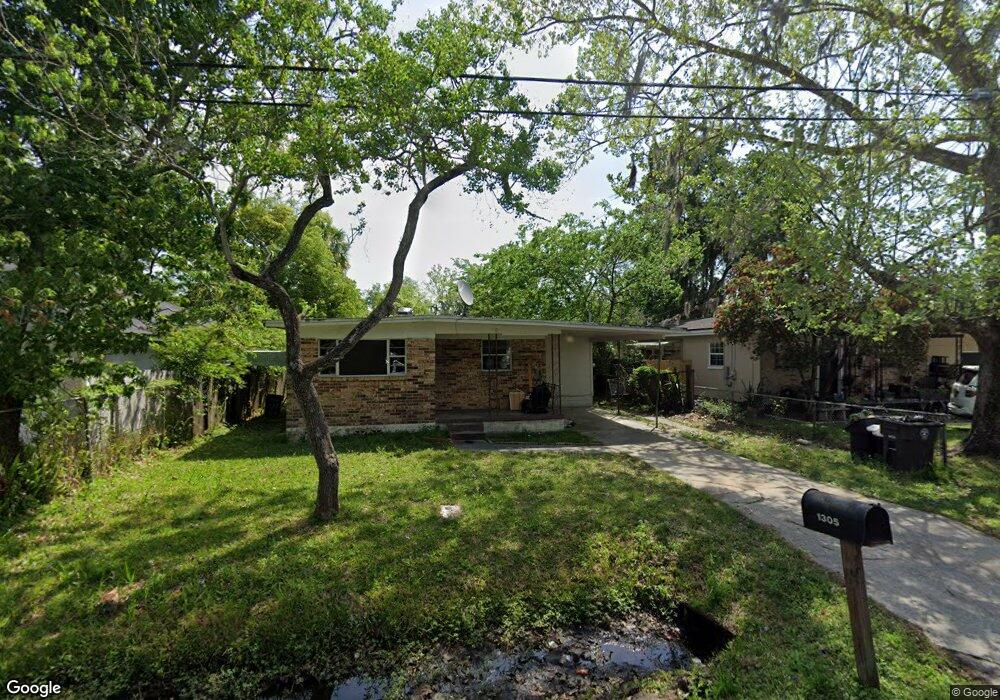 1305 Orton St, Jacksonville, FL 32205 - photo 1