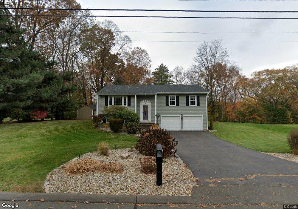 9 Hillsdale Dr, Ellington, CT 06029 - photo 1