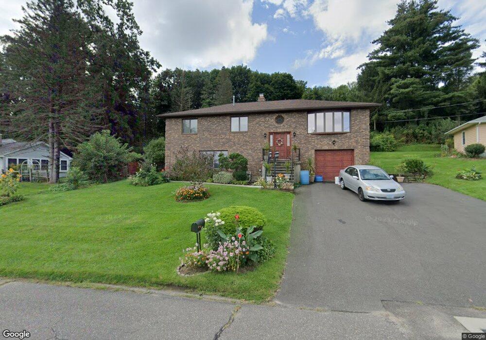 135 Belden St, Watertown, CT 06795 - photo 1