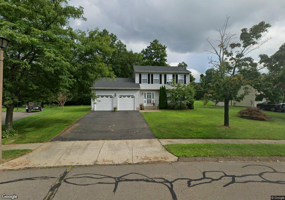 46 Horseshoe Ln, Middletown, CT 06457 - photo 1