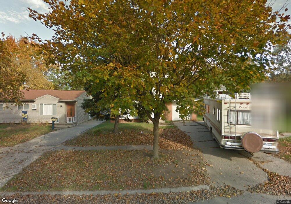 2819 Margate Cir, Flint, MI 48506 - photo 1