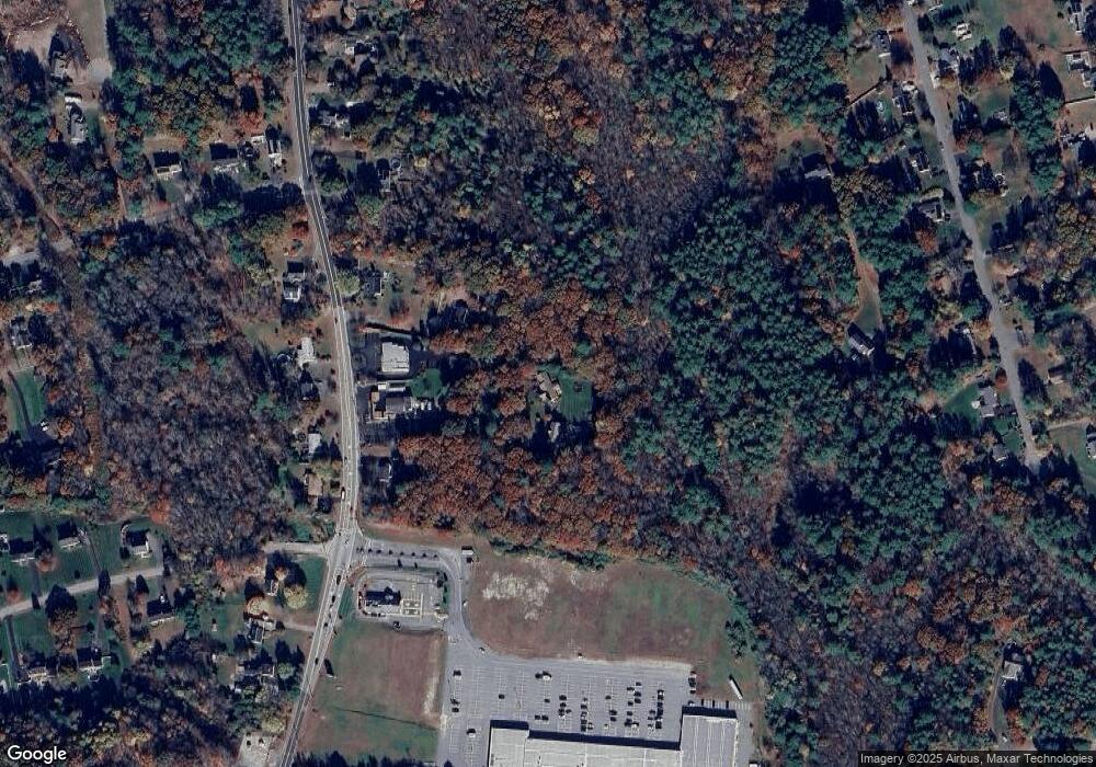 823 S Main St unit 827, Bellingham, MA 02019 - photo 1