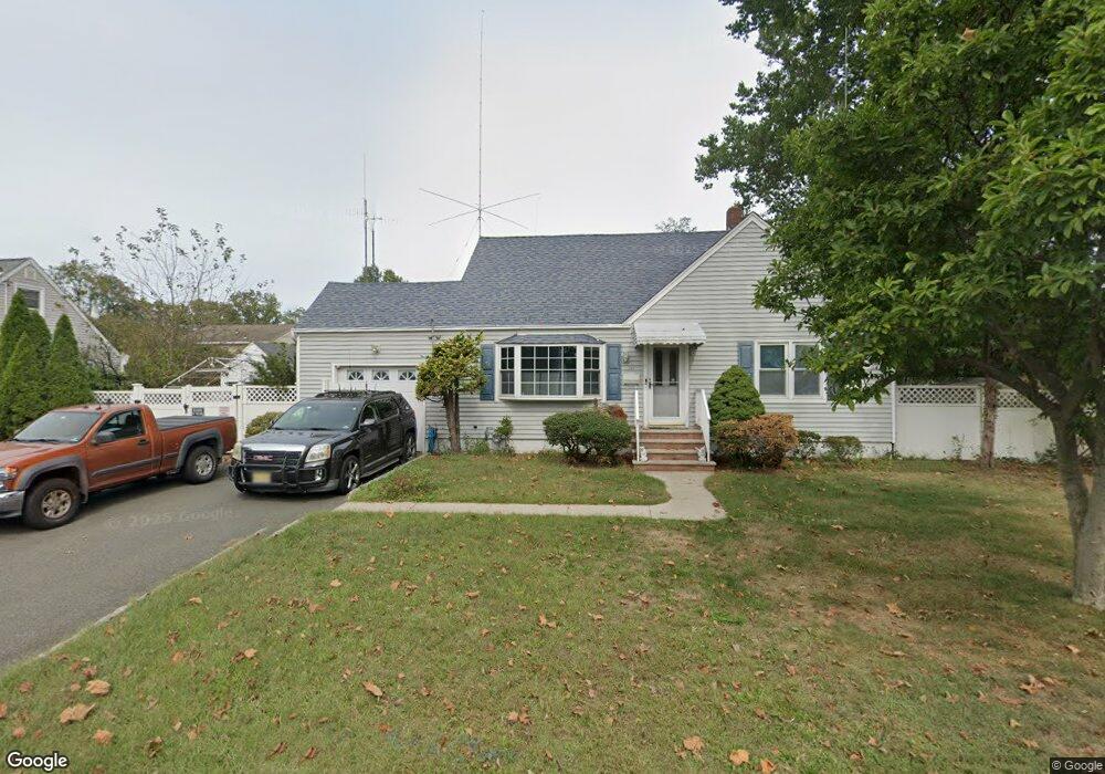 445 Edgeworth St, Middlesex, NJ 08846 - photo 1