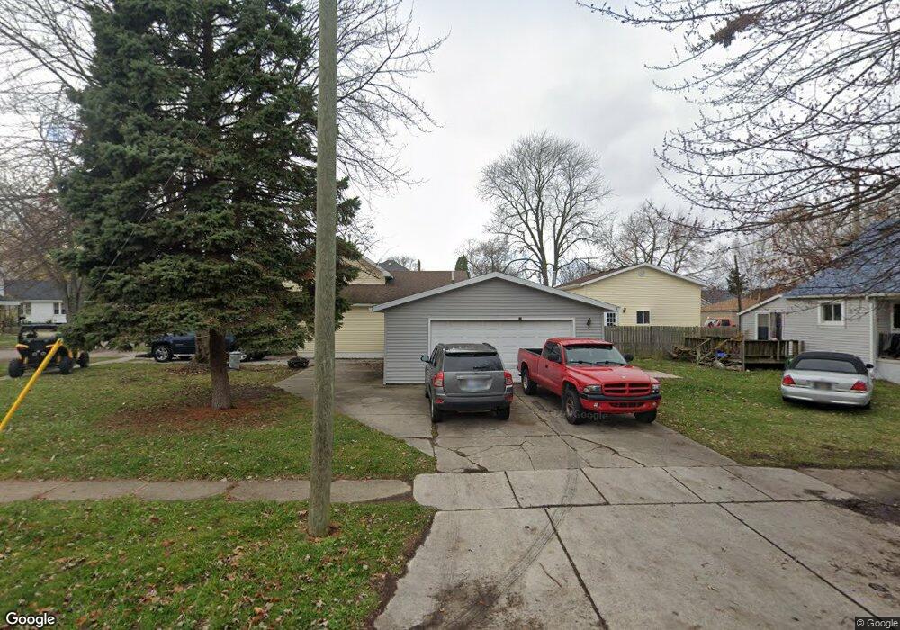 745 15th St, Port Huron, MI 48060 - photo 1