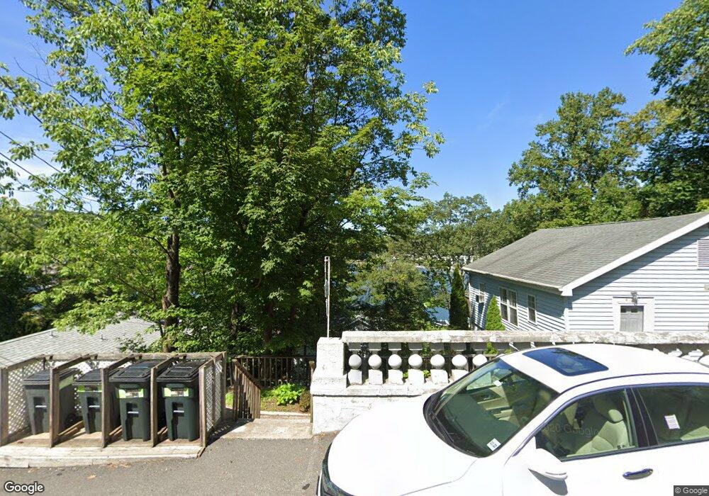 431 Lakeside Blvd unit 6, Hopatcong, NJ 07843 - photo 1