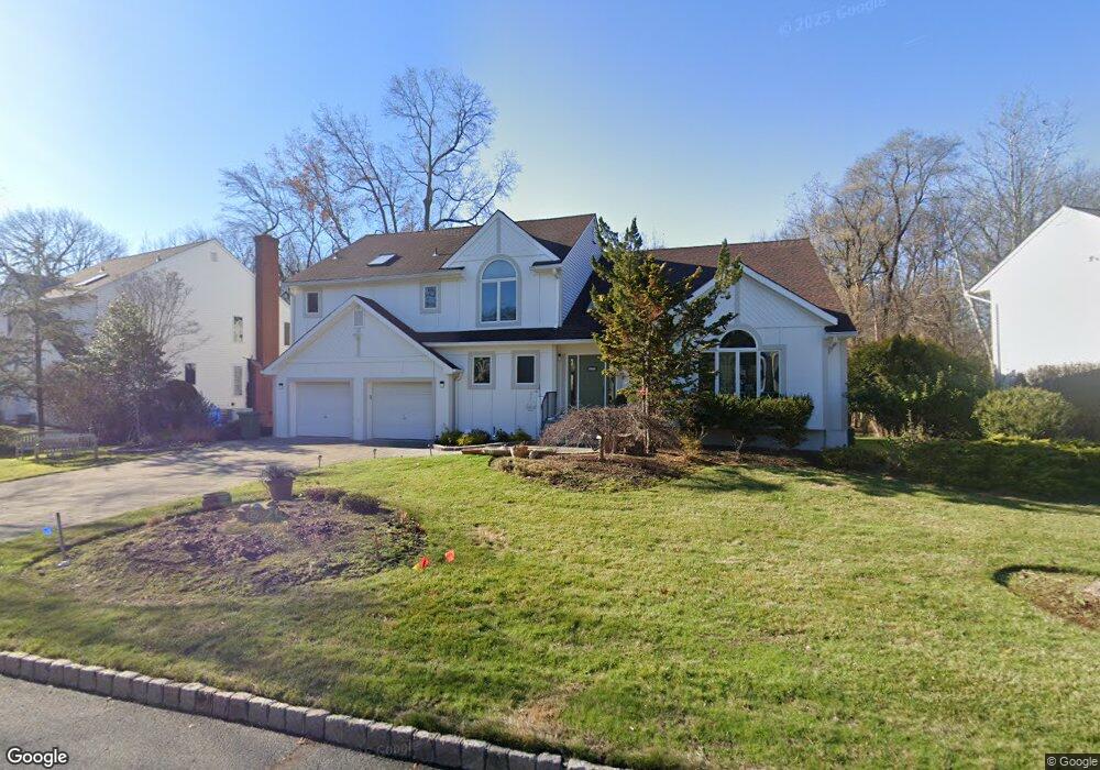 603 Mill Run, Paramus, NJ 07652 - photo 1