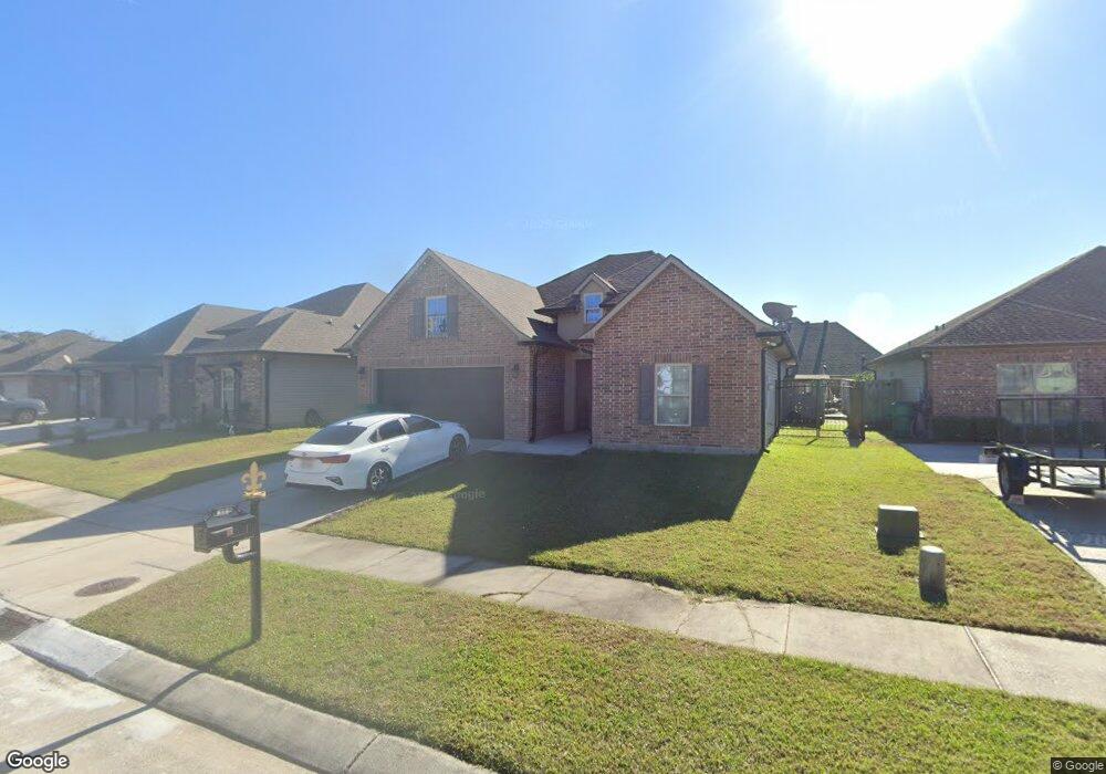 2637 Pelican Bay Blvd, Marrero, LA 70072 - photo 1