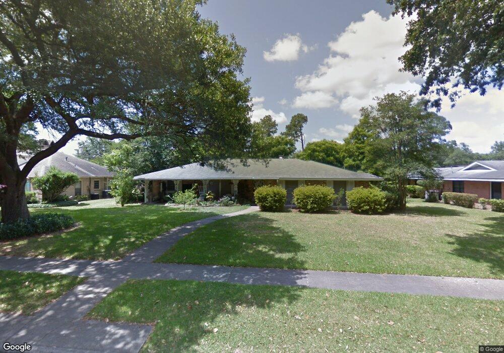 1901 21st St, Lake Charles, LA 70601 - photo 1