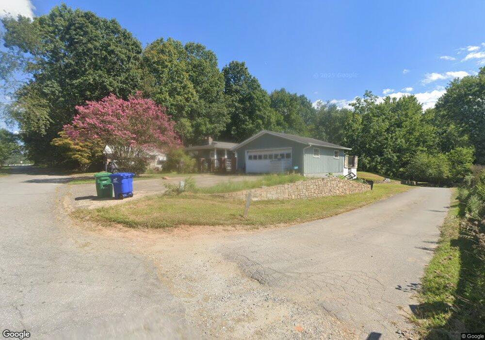 16 Georgetown Dr, Leicester, NC 28748 - photo 1
