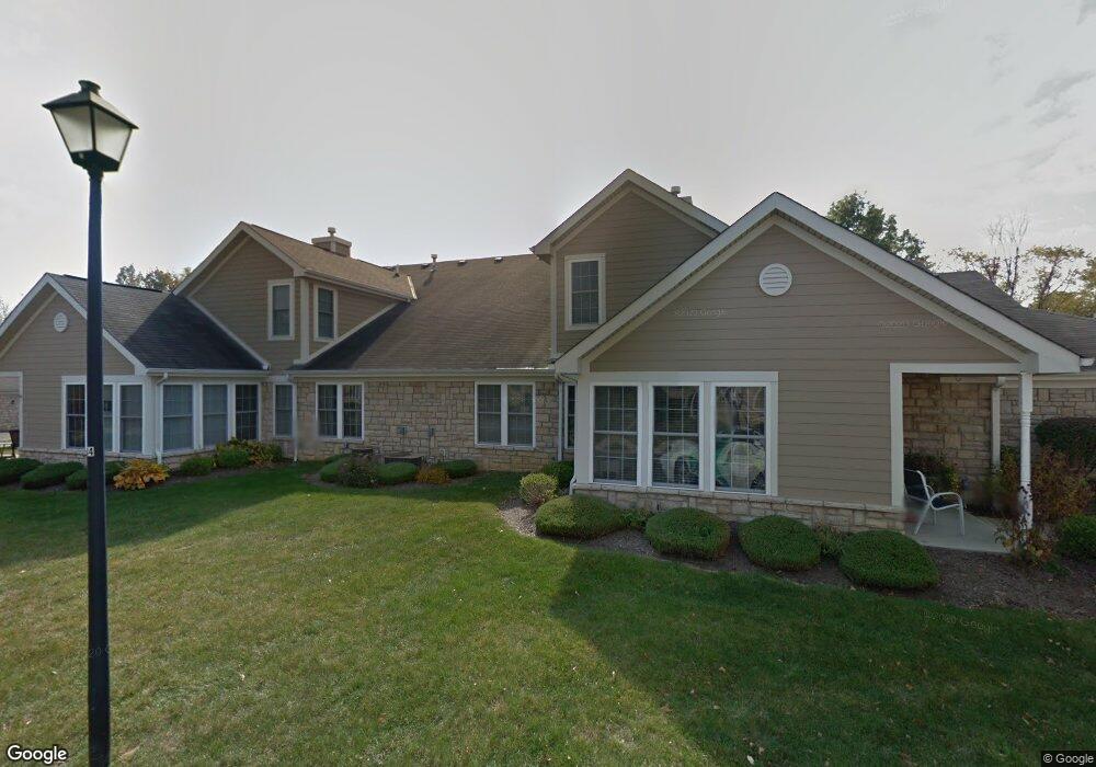 1233 Allington Ln unit 1233, Columbus, OH 43240 - photo 1