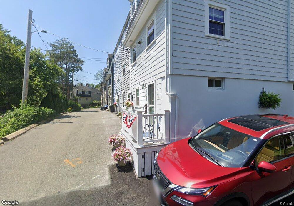 17 Frost Ln, Marblehead, MA 01945 - photo 1