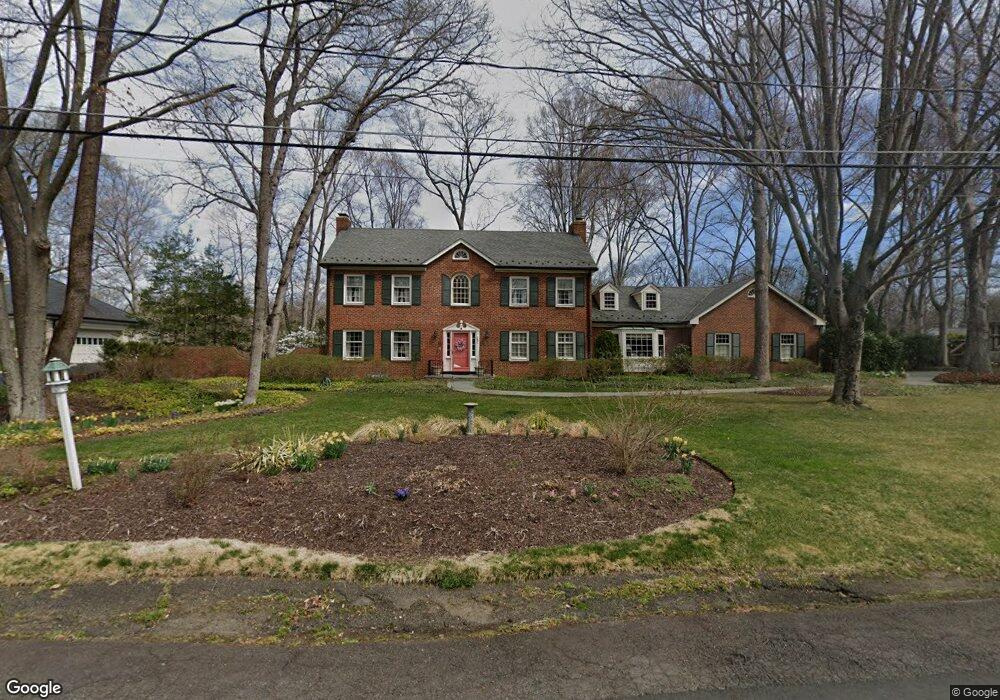 1421 Laburnum St, McLean, VA 22101 - photo 1