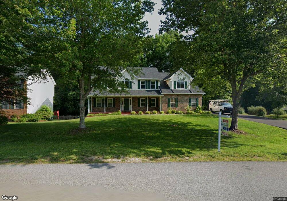 75 Cross Point Dr, Owings, MD 20736 - photo 1