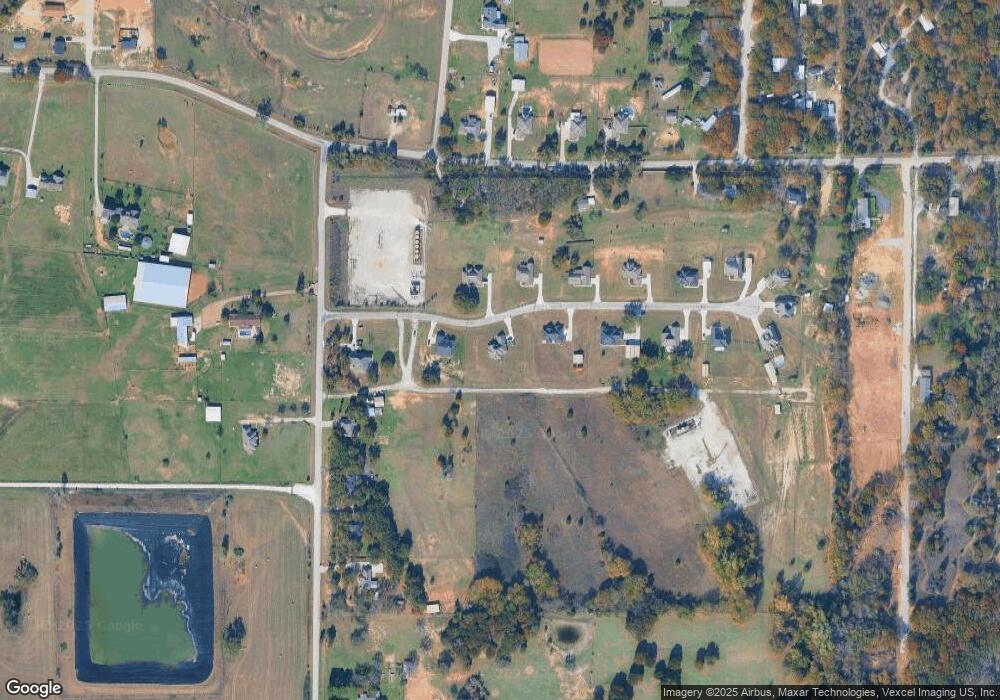 108 Lucy Kirk Ln, Springtown, TX 76082 - photo 1