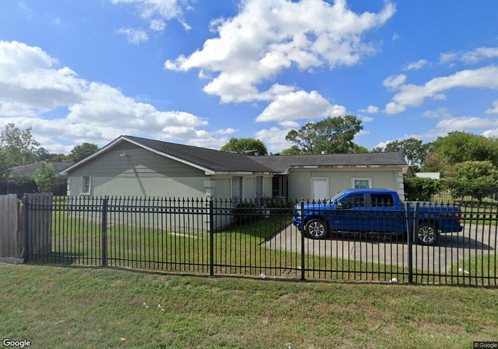 2703 Beltwood Dr, Houston, TX 77038 - photo 1