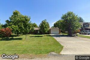 38 S Pickett Dr, Fisher, IL 61843