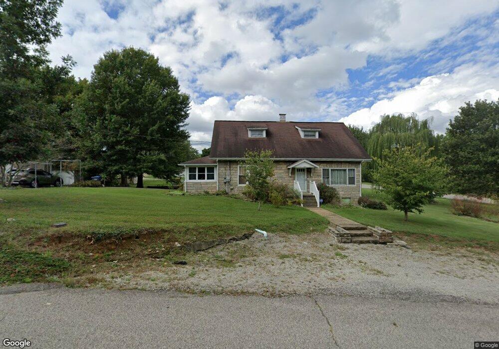 8802 Maple Rd, Louisville, KY 40229 - photo 1