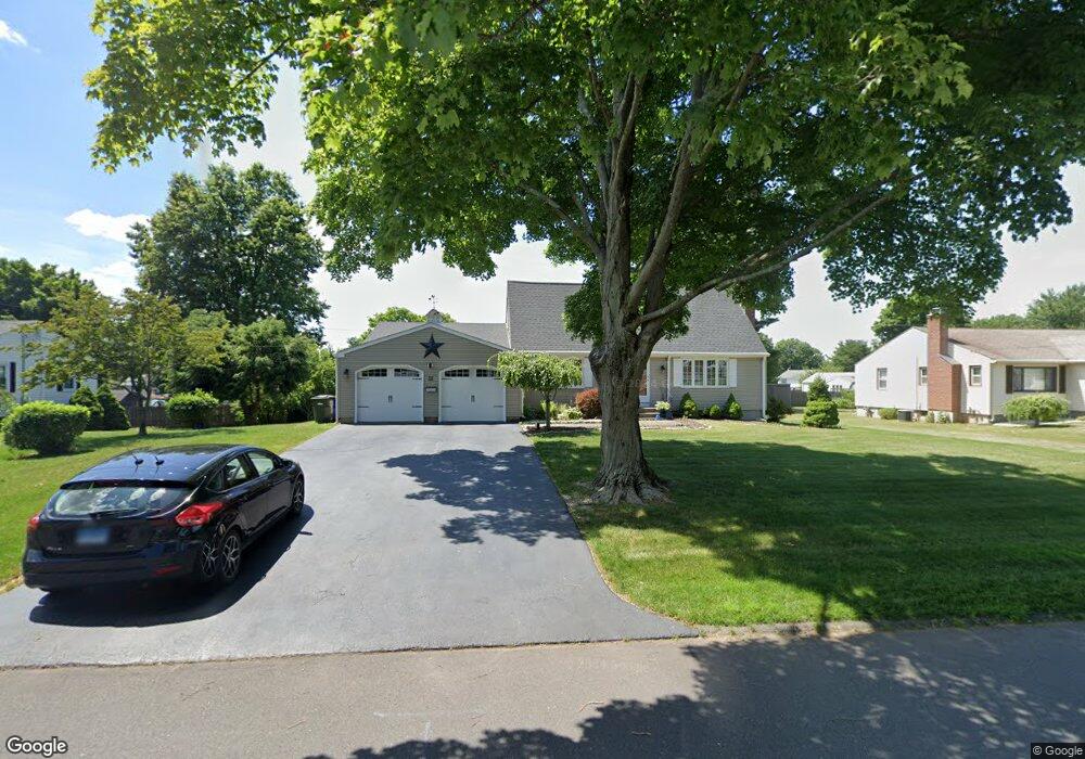 55 Cloverdale Cir, Wethersfield, CT 06109 - photo 1