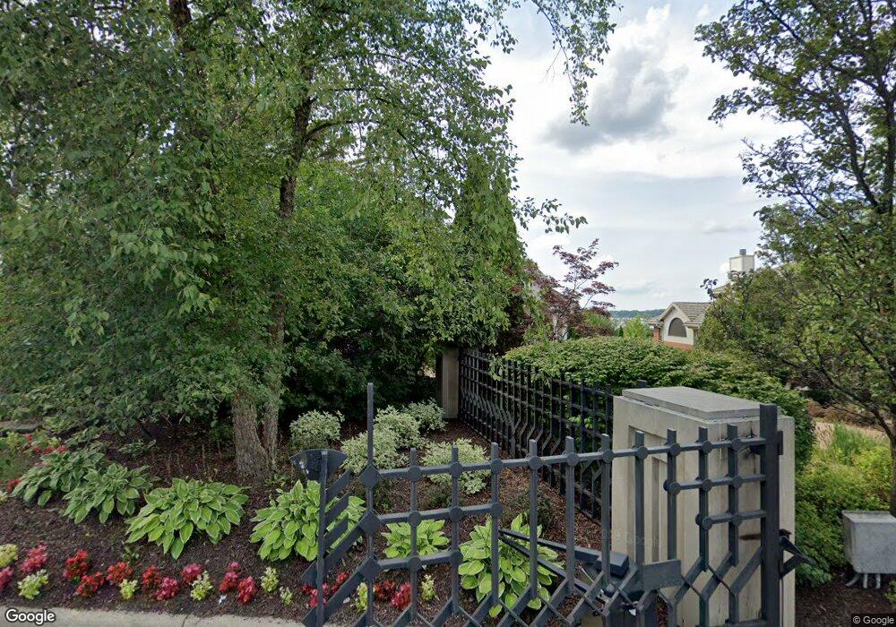 3880 Vista Ln, West Bloomfield, MI 48323 - photo 1