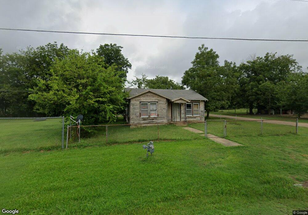 602 S J St, Hugo, OK 74743 - photo 1