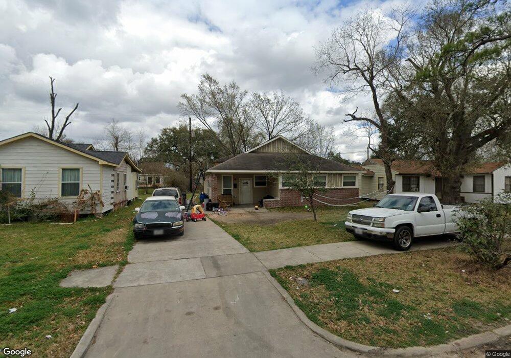 4525 Dewberry St, Houston, TX 77021 - photo 1