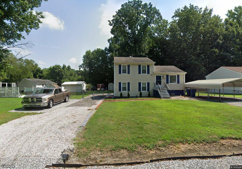 3909 Robert e Lee Dr, Hopewell, VA 23860 - photo 1