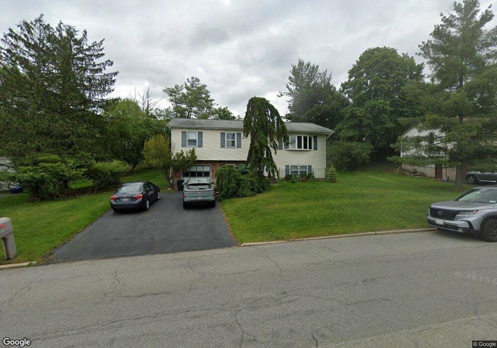 29 Riverglen Dr, Thiells, NY 10984 - photo 1