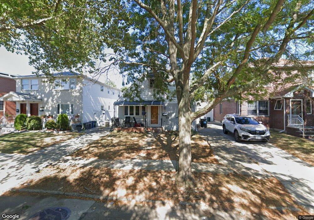 7707 252nd St, Bellerose, NY 11426 - photo 1