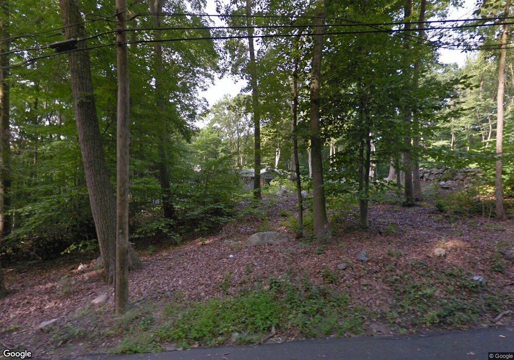 31 Farrell Rd, Weston, CT 06883 - photo 1