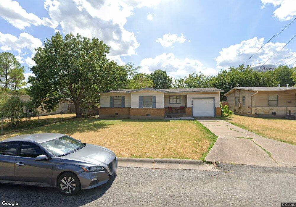 2110 N Shannon St, Sherman, TX 75092 - photo 1