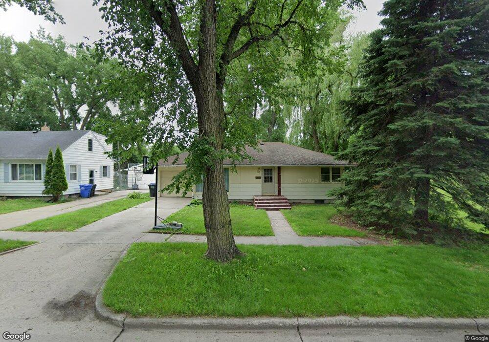 56 16 1/2 Ave N, Fargo, ND 58102 - photo 1