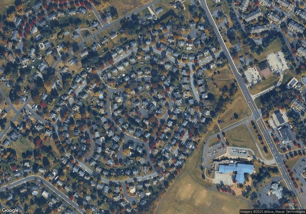 501 Donegal Ct, Royersford, PA 19468 - photo 1