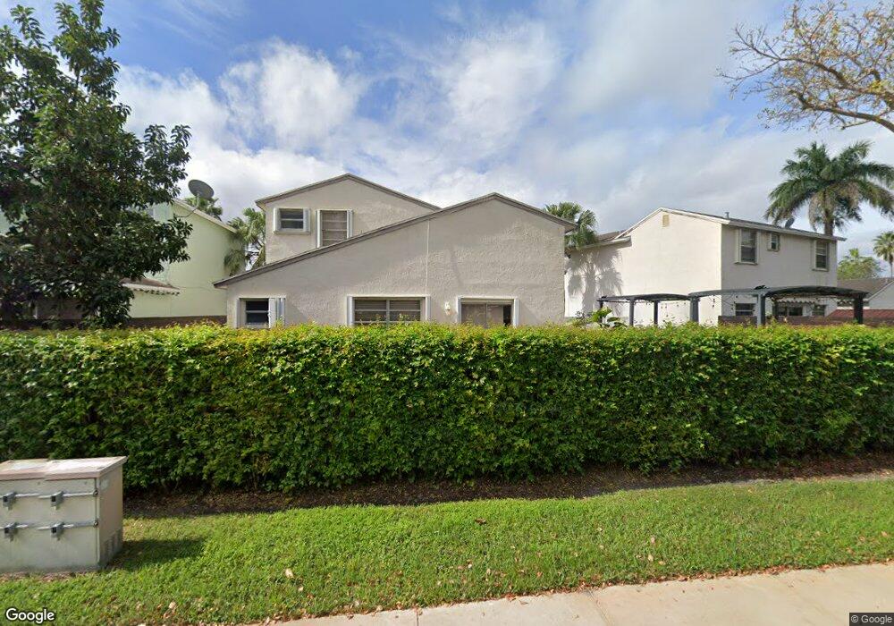 13865 Langley Place, Davie, FL 33325 - photo 1