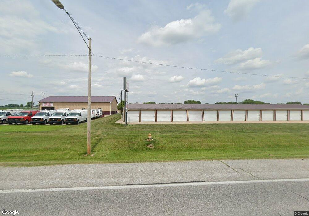 4004 W Kimberly Rd unit 2 + 3, Davenport, IA 52806 - photo 1